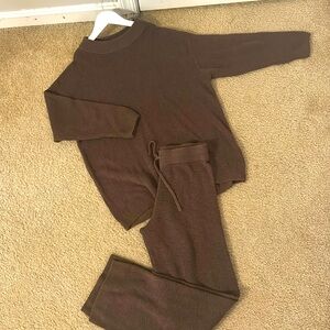 Free People XS Malibu beach set brown color sweater material EUC